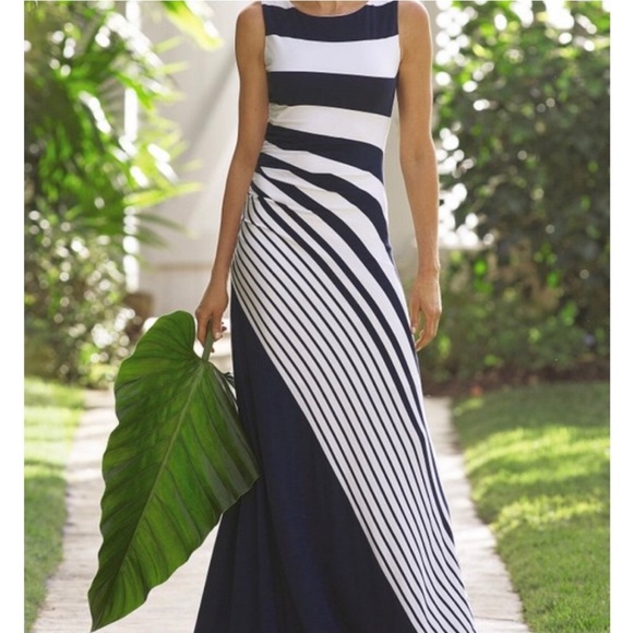Soft Surroundings Here to Infinity Navy White striped Maxi Dress Sz M - Picture 2 of 10